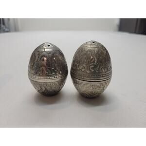 Vtg India Hand Etched Ornate Metal egg shaped Salt & Pepper Shakers 5 hole